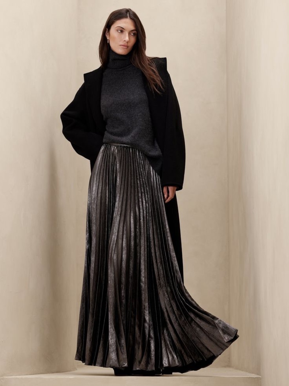 Banana Republic Malia Metallic Bronze Pleated Maxi Skirt Size 6 Accordion